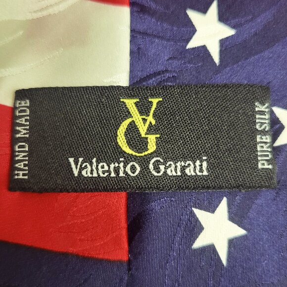 Valerio Garati ~ Flag Print Necktie ~ Excellent Condition - Picture 5 of 6